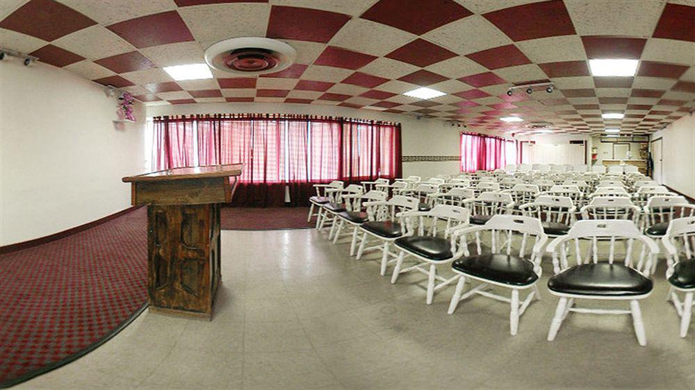 Gateway Inn Templeton Екстер'єр фото